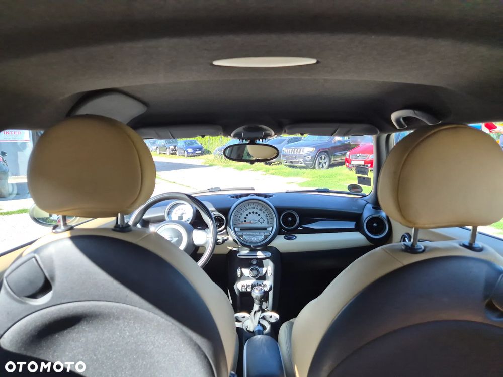 MINI Cooper 50 Mayfair - 21