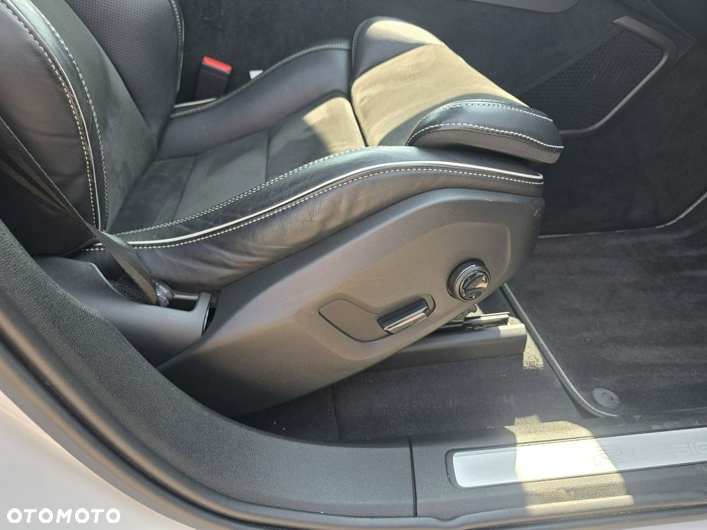 Volvo XC 60 D4 SCR AWD R-Design - 21