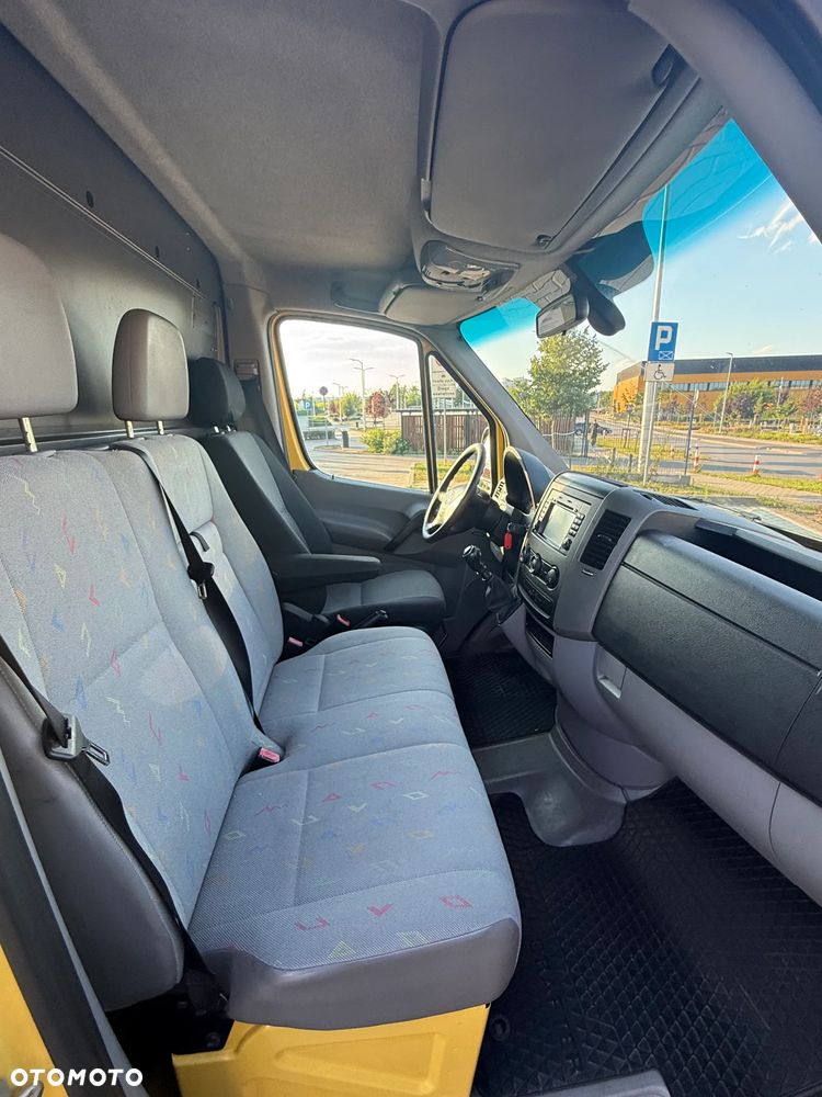 Volkswagen Crafter - 13
