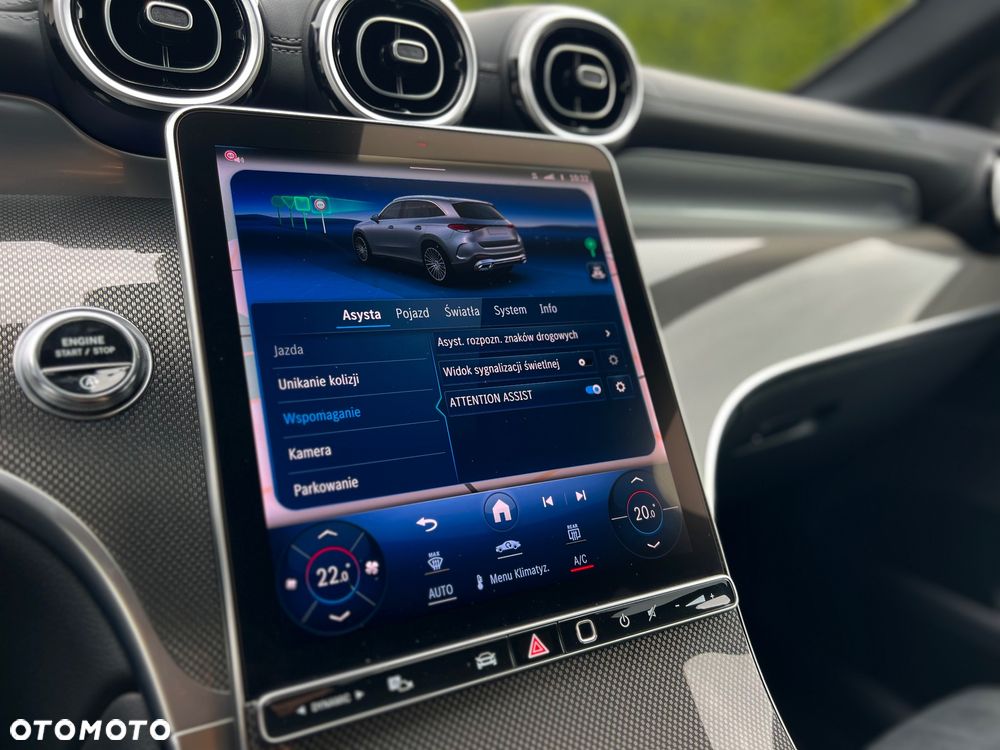 Mercedes-Benz GLC - 33