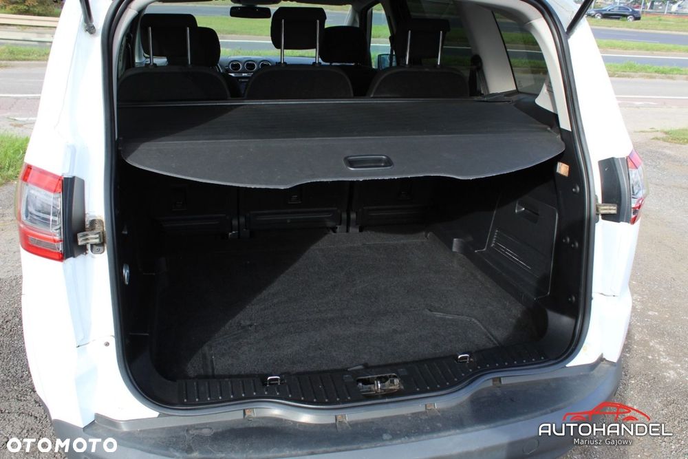 Ford S-Max - 18