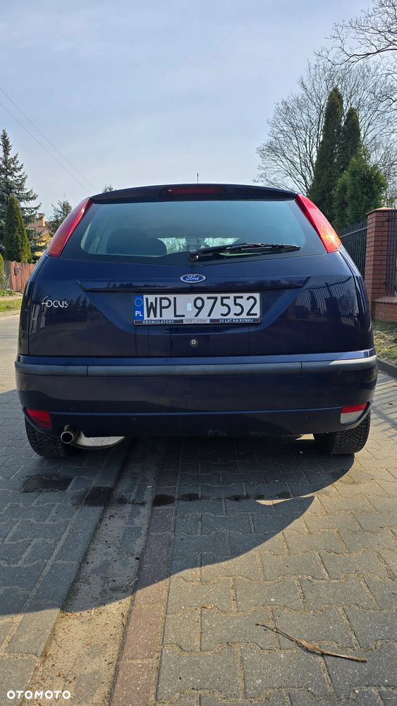 Ford Focus Ambiente - 4