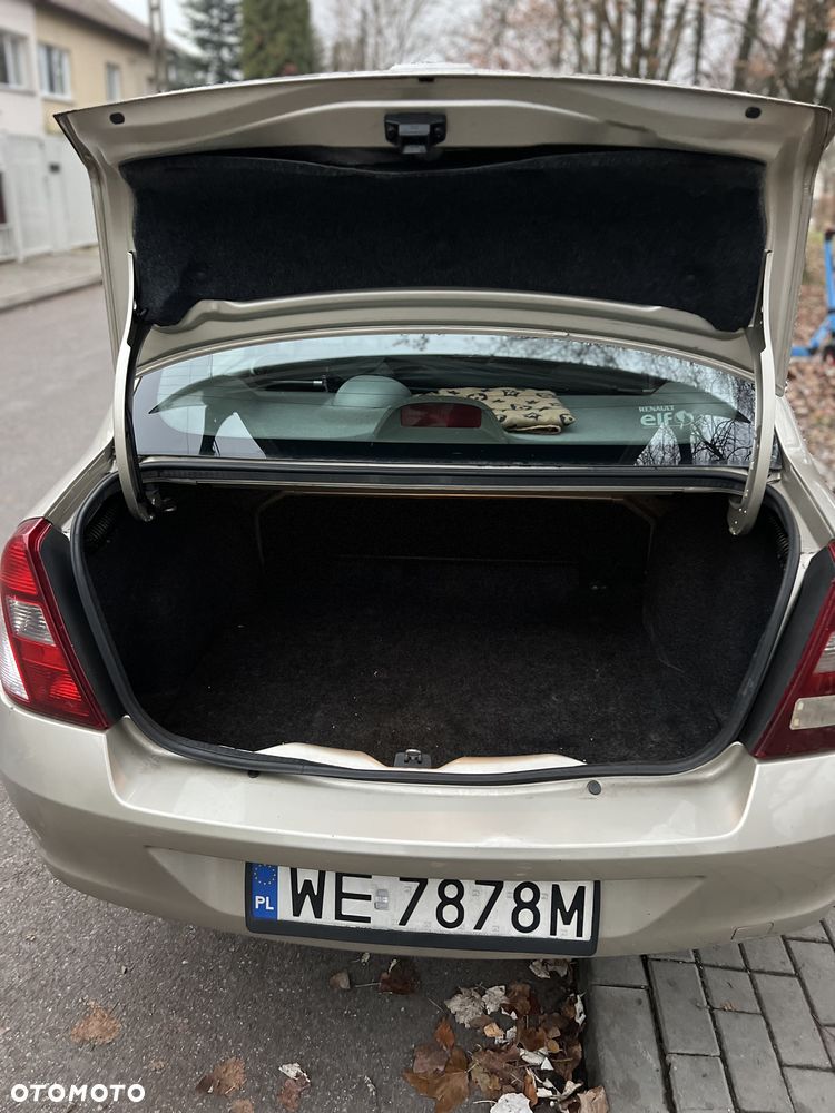 Renault Thalia 1.2 16V Alize - 9