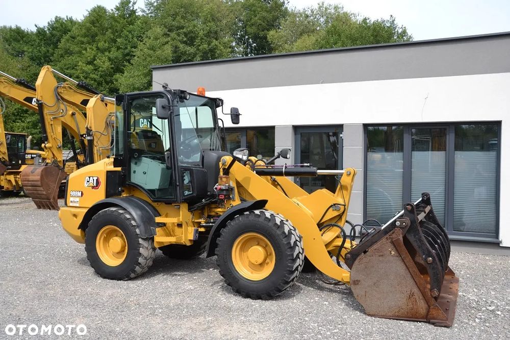 Caterpillar 908 M - 13