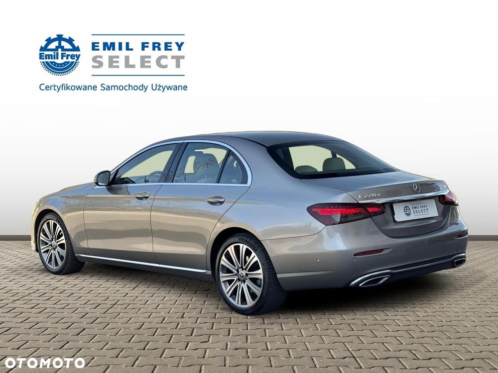 Mercedes-Benz Klasa E - 4