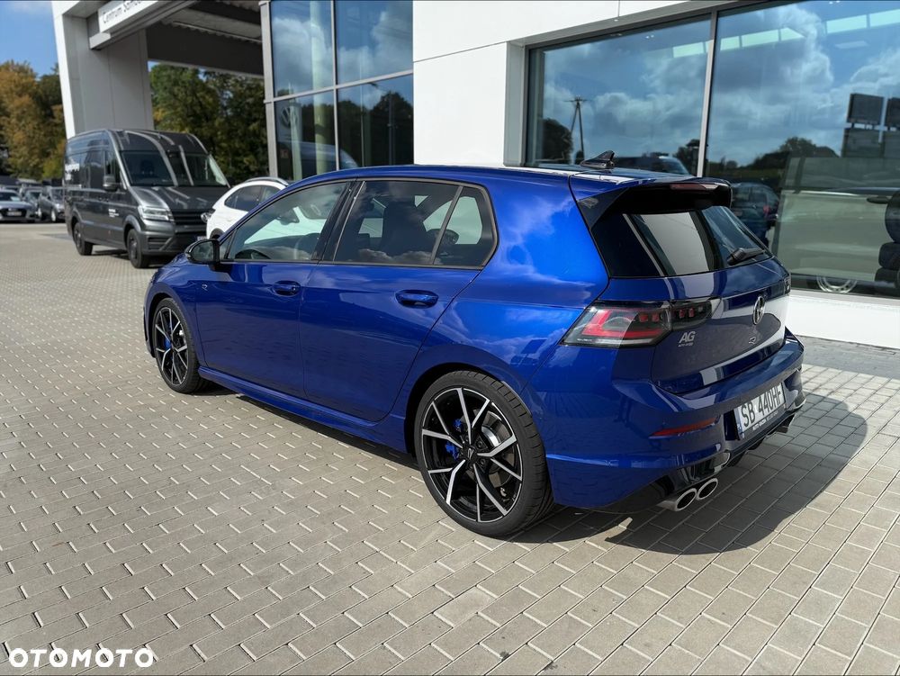 Volkswagen Golf VIII 2.0 TSI 4Motion R - 4