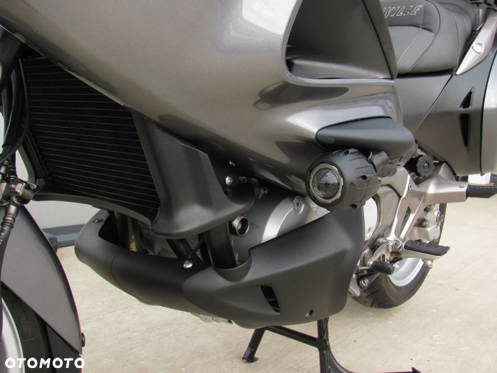 Honda Deauville - 28