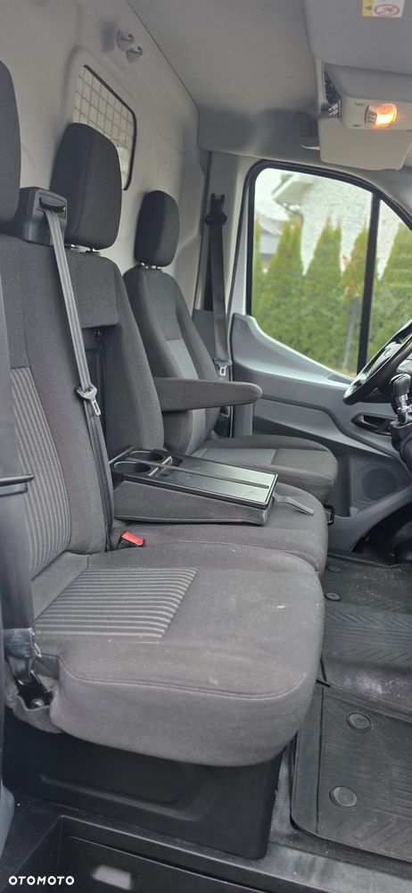 Ford Transit - 39