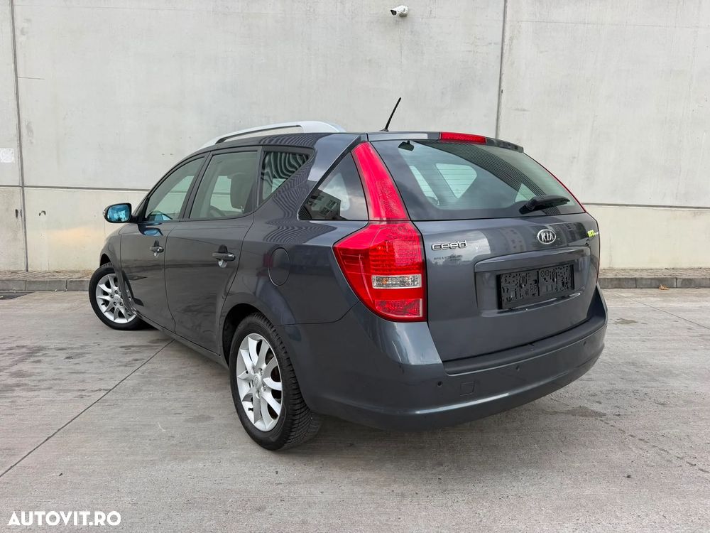 Kia Ceed 1.6 DSL HP STYLE - 4