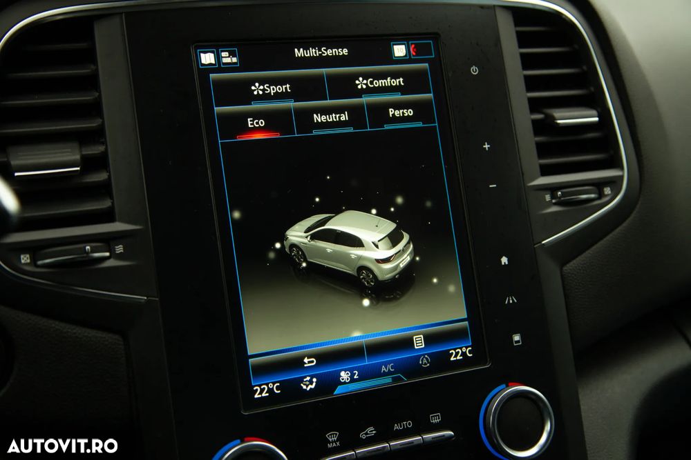 Renault Megane TCe 140 GPF R.S. LINE - 25