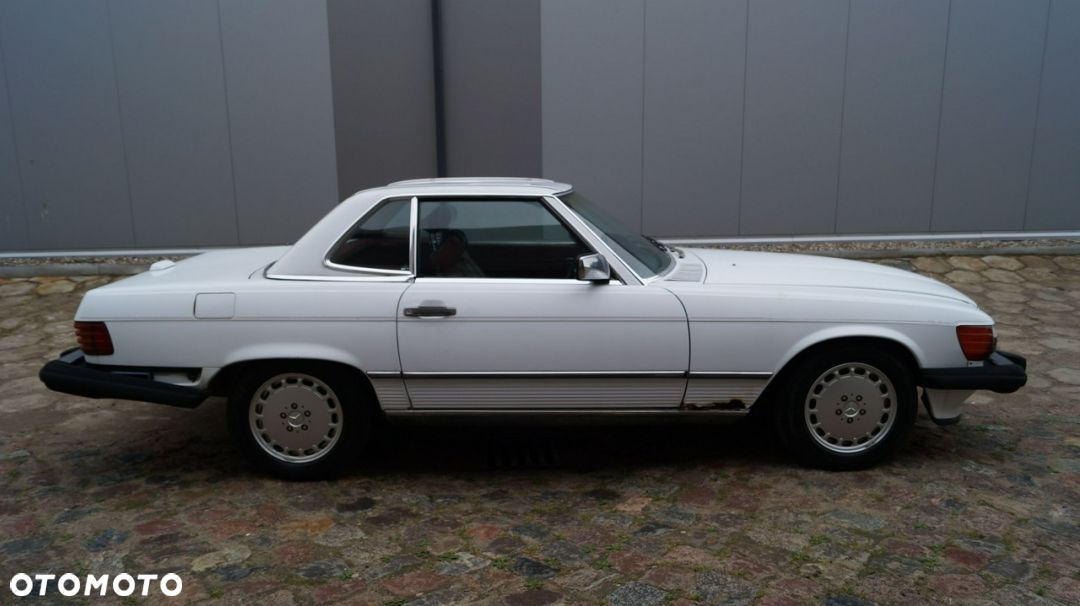 Mercedes-Benz SL - 10