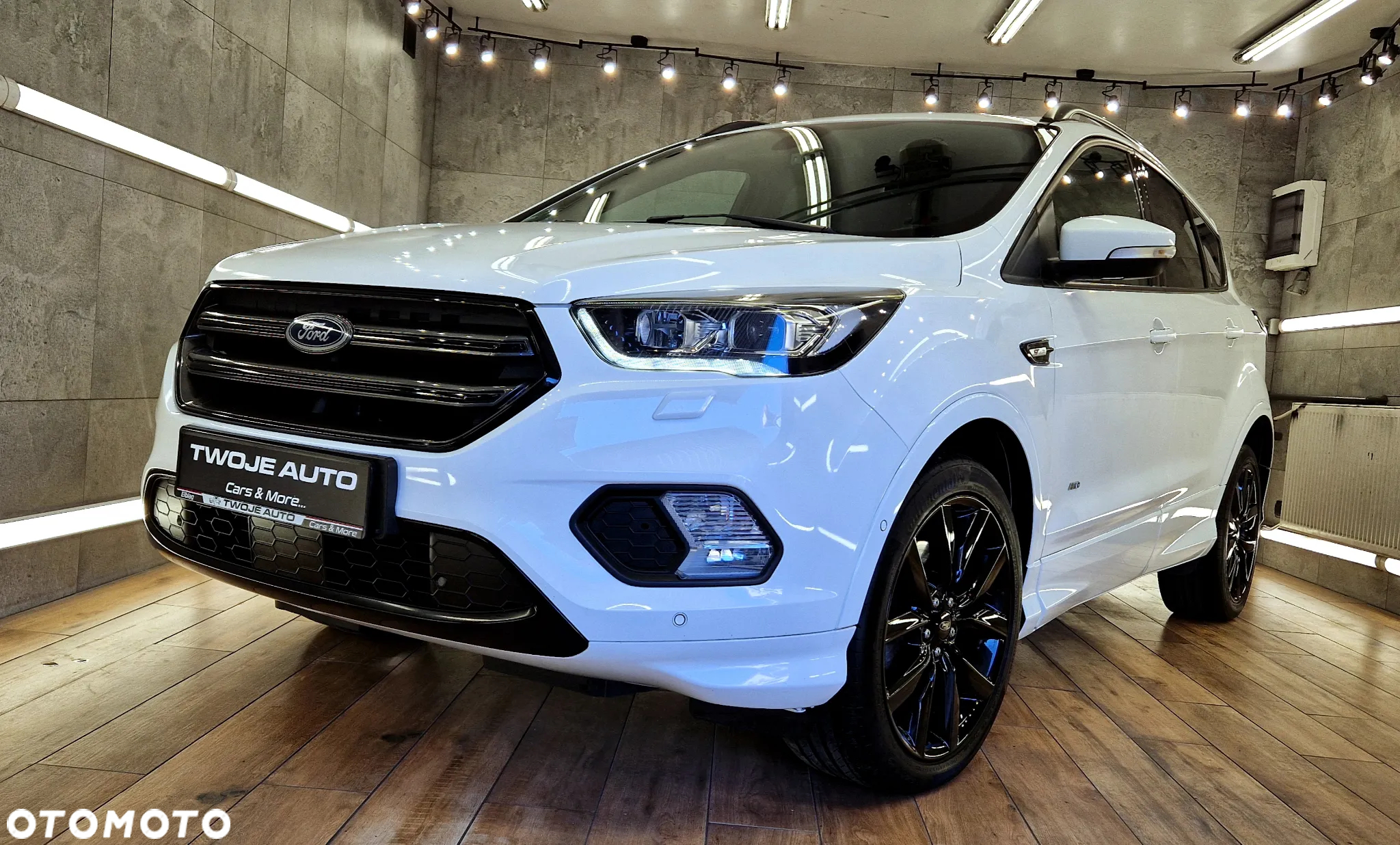 Ford Kuga 2.0 TDCi 4x4 ST-Line - 4