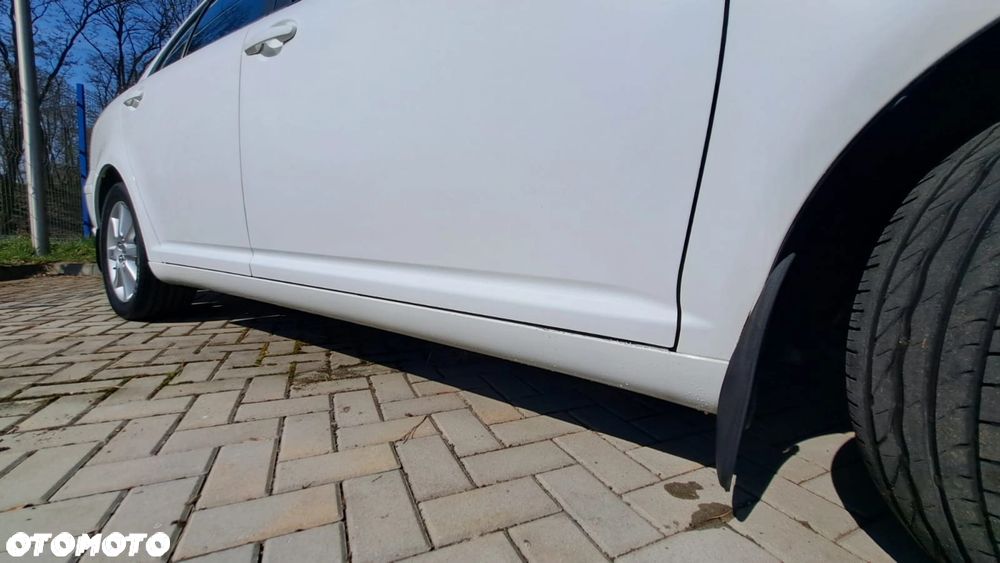 Toyota Avensis 2.4 VVT-i Prestige - 5