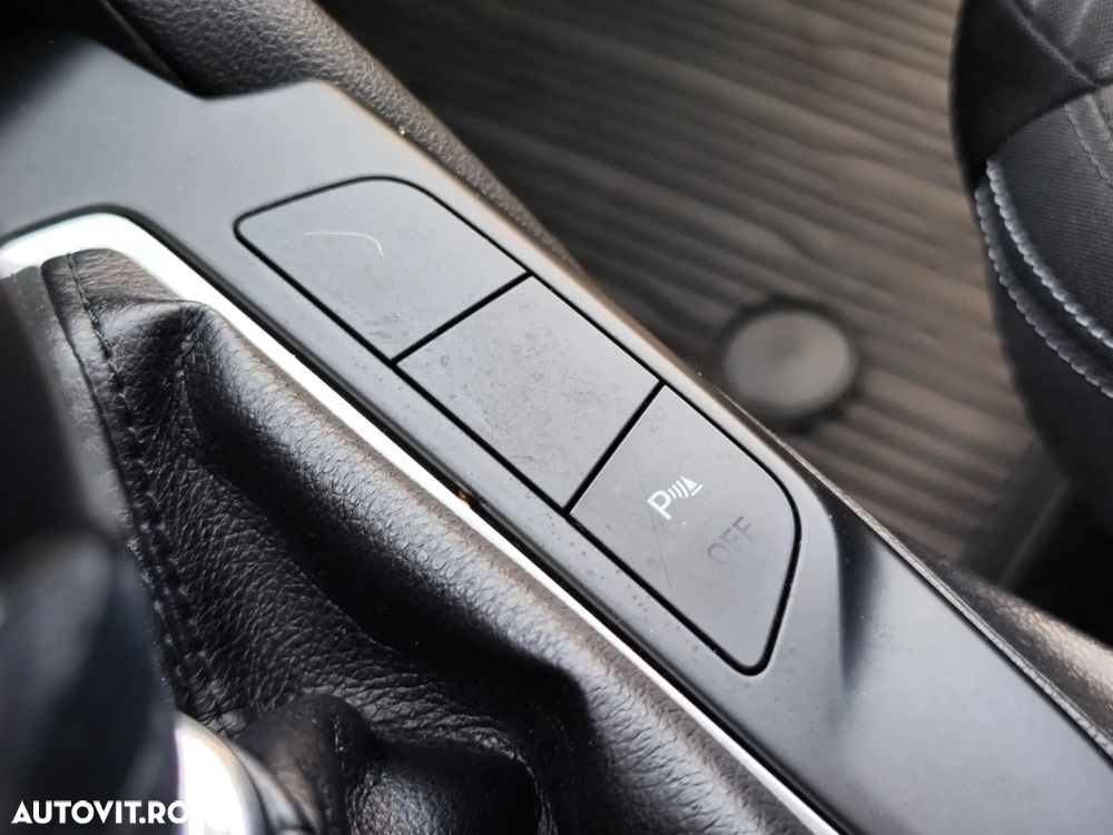 Ford Focus 2.0 EcoBlue Titanium - 18