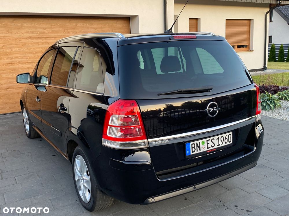 Opel Zafira 1.8 Design Edition - 13