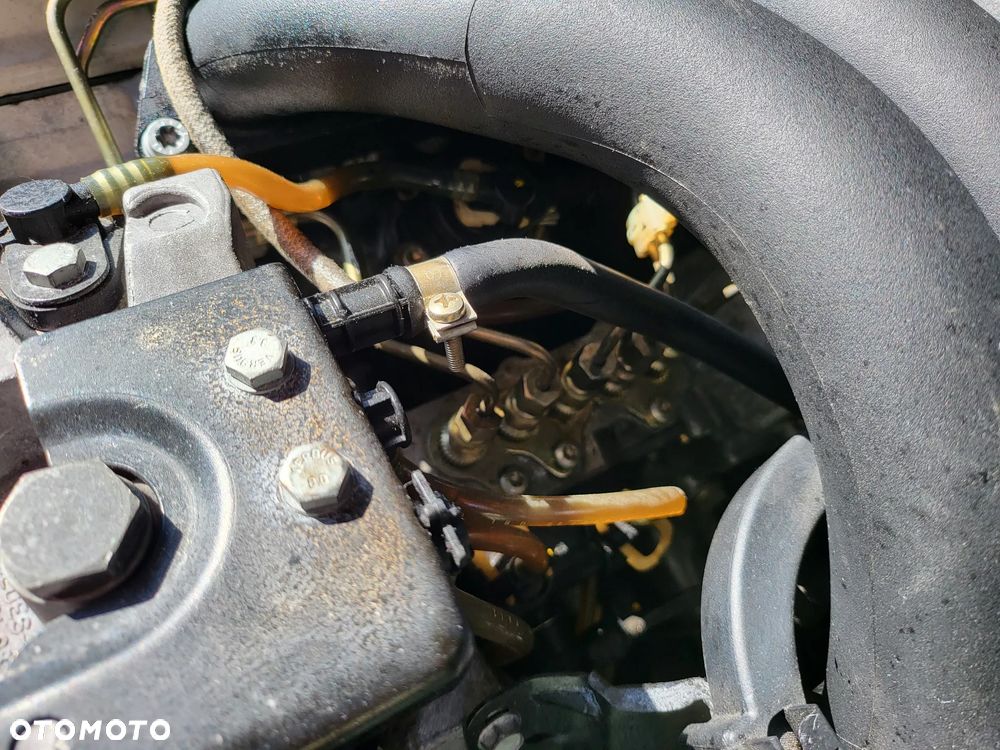 Mercedes-Benz Klasa E 250 TD Elegance - 12