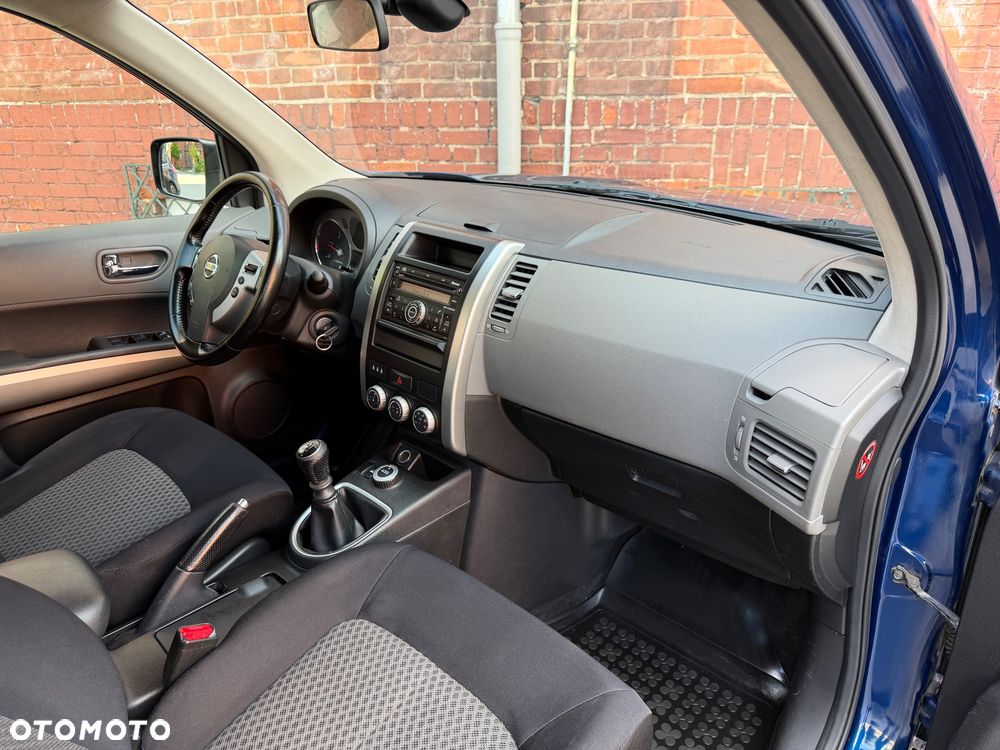 Nissan X-Trail 2.0 dCi XE - 26