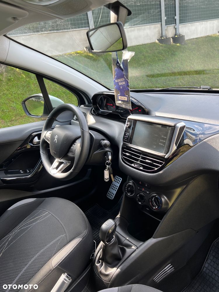 Peugeot 208 1.2 VTi Style - 6