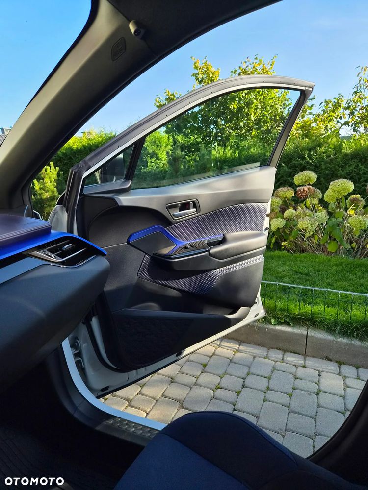 Toyota C-HR - 7