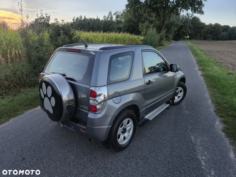 Suzuki Grand Vitara 1.6 Comfort - 31