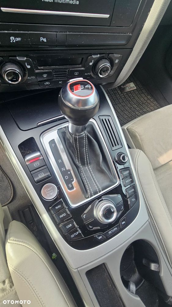 Audi A4 Avant 2.0 TFSI Quattro S tronic - 10