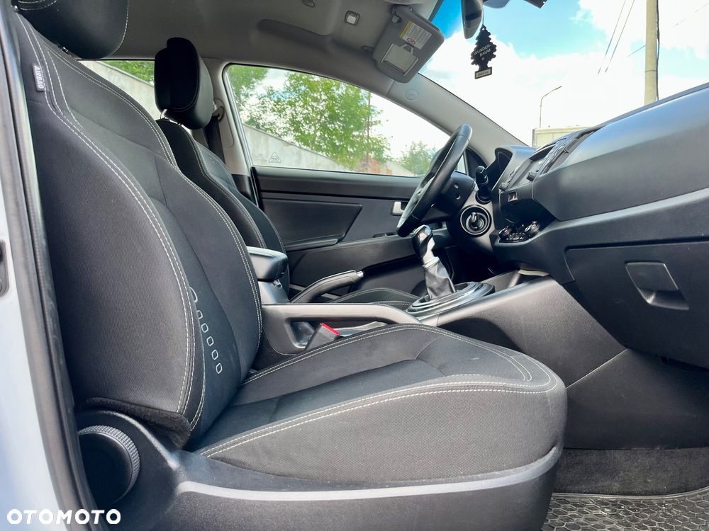 Kia Sportage 1.7 CRDI 2WD ISG Dream-Team Edition - 21