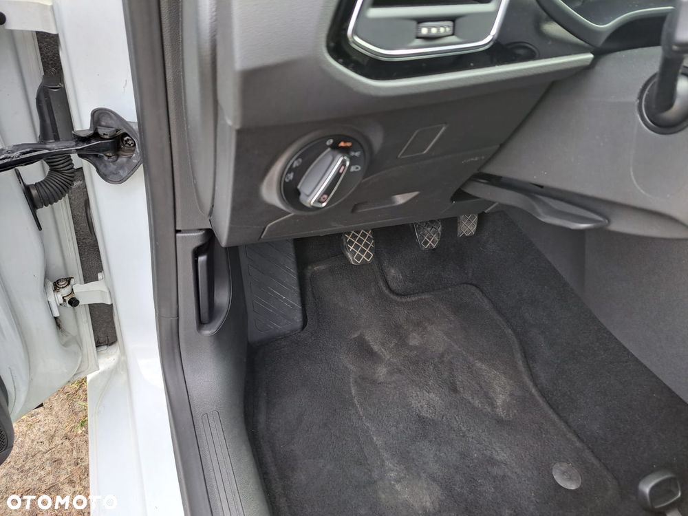 Seat Leon 2.0 TDI DPF Start&Stop Style - 24