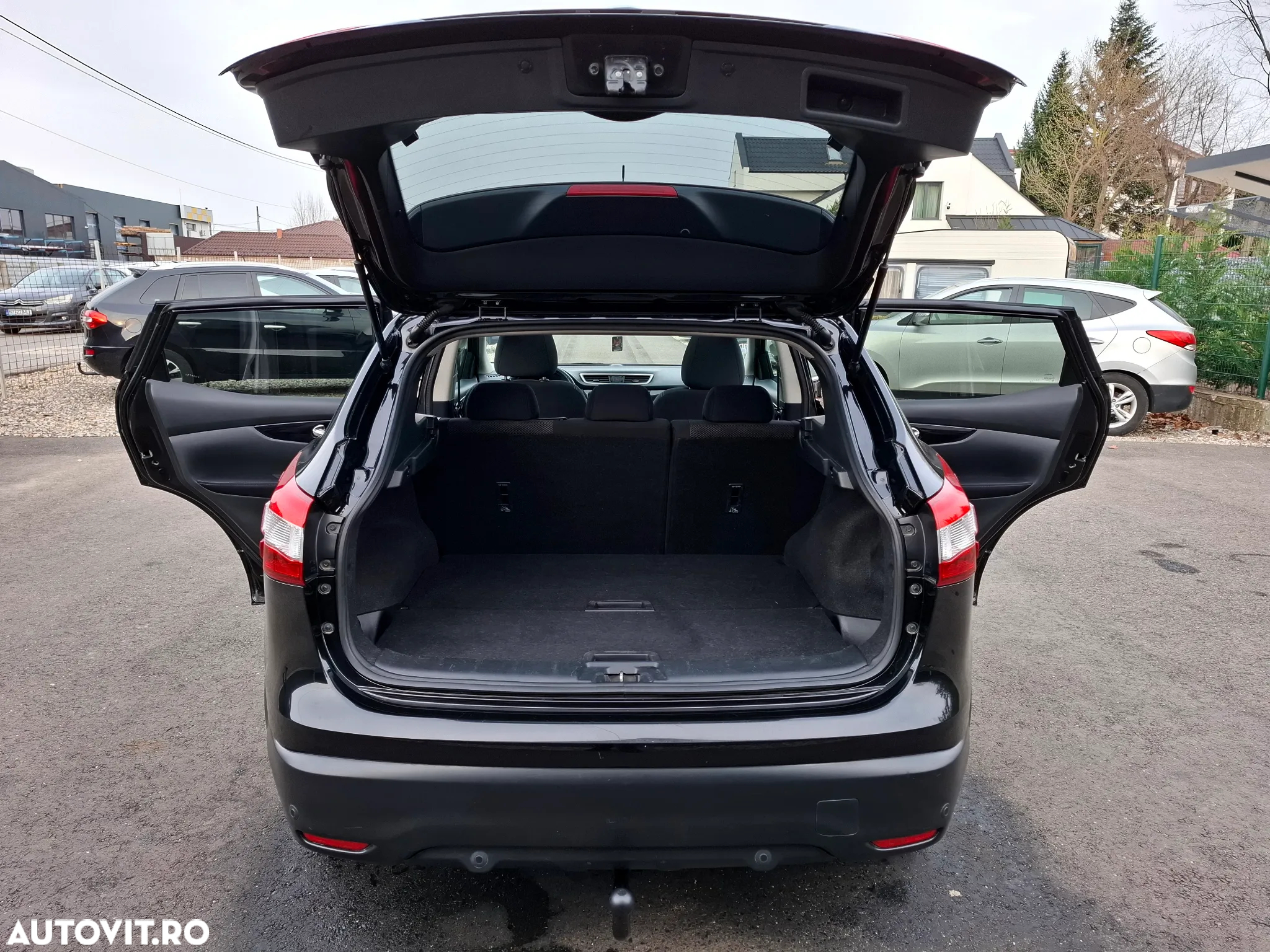 Nissan Qashqai 1.6 DCI N-Connecta - 7