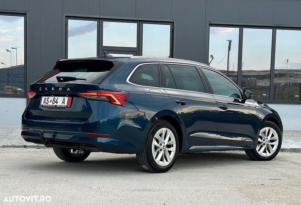 Skoda Octavia 2.0 TDI DSG Ambition - 29