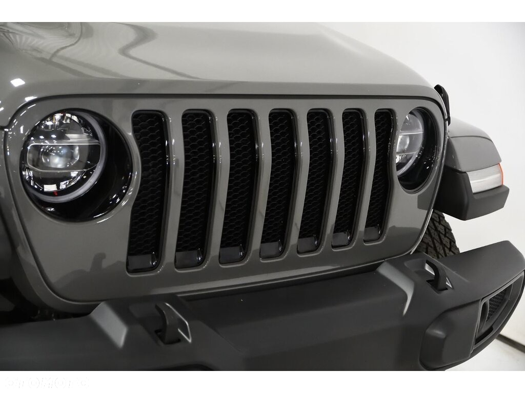 Jeep Wrangler Unlimited 2.0 T-GDI Hardtop AWD Automatik Sahara - 3