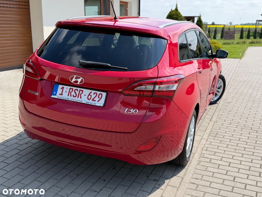 Hyundai i30 1.6 CRDi Comfort - 26