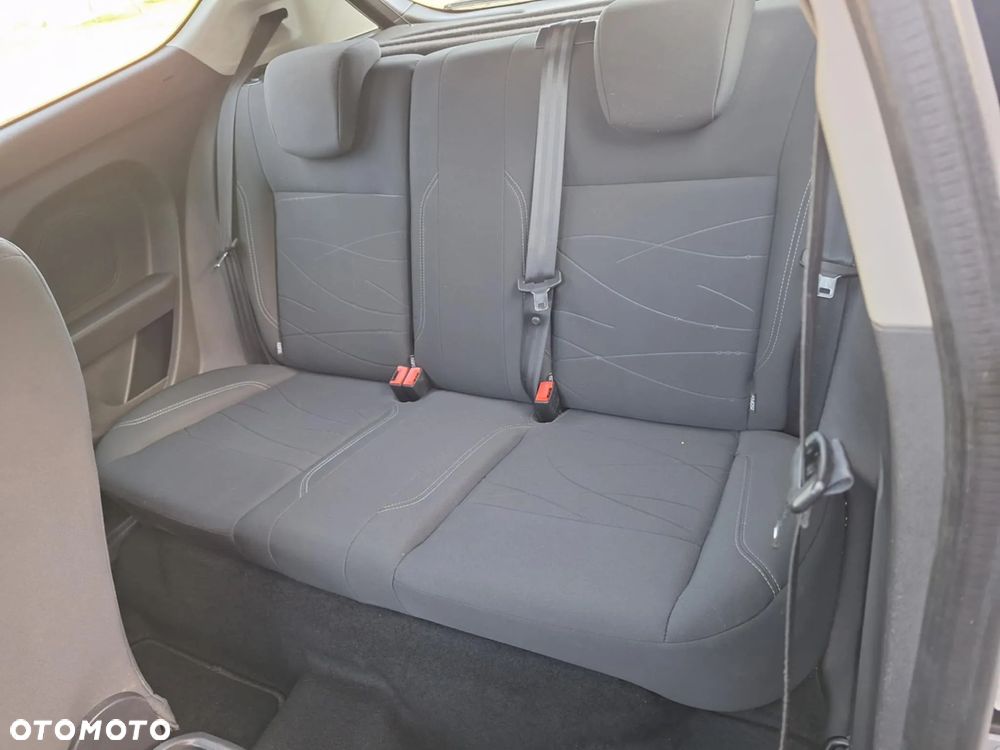 Ford Fiesta 1.5 TDCi Trend - 12