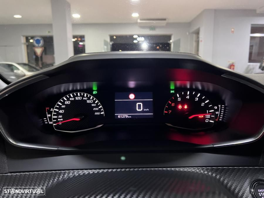 Peugeot 208 1.2 PureTech Allure - 15