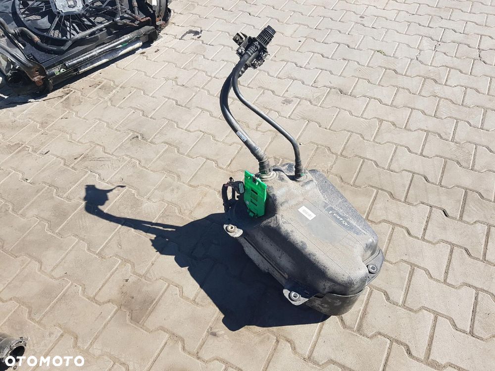 OPEL INSIGNIA B 17-22r 2.0 CDTI ZBIORNIK ZBIORNICZEK ADBLUE POMPKA - 2
