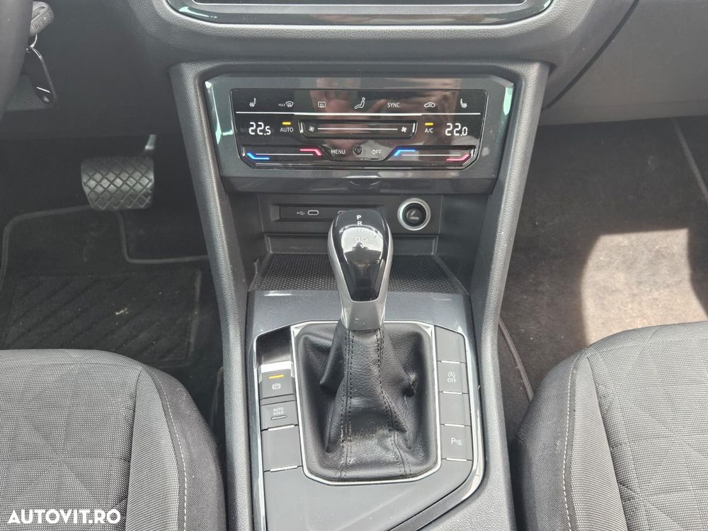 Volkswagen Tiguan 1.5 TSI ACT DSG Comfortline - 18
