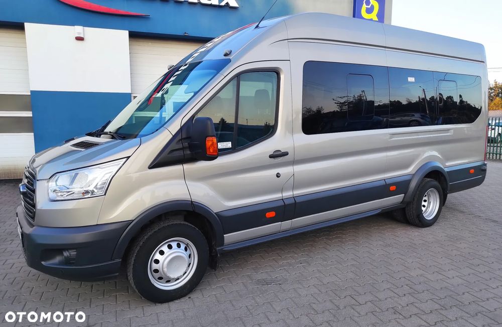 Ford Transit Autobus 18 osób 2.2 TDCI 155 KM 2017 r - 2