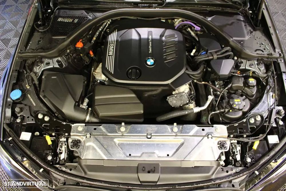 BMW 318 d Line Luxury Auto - 31