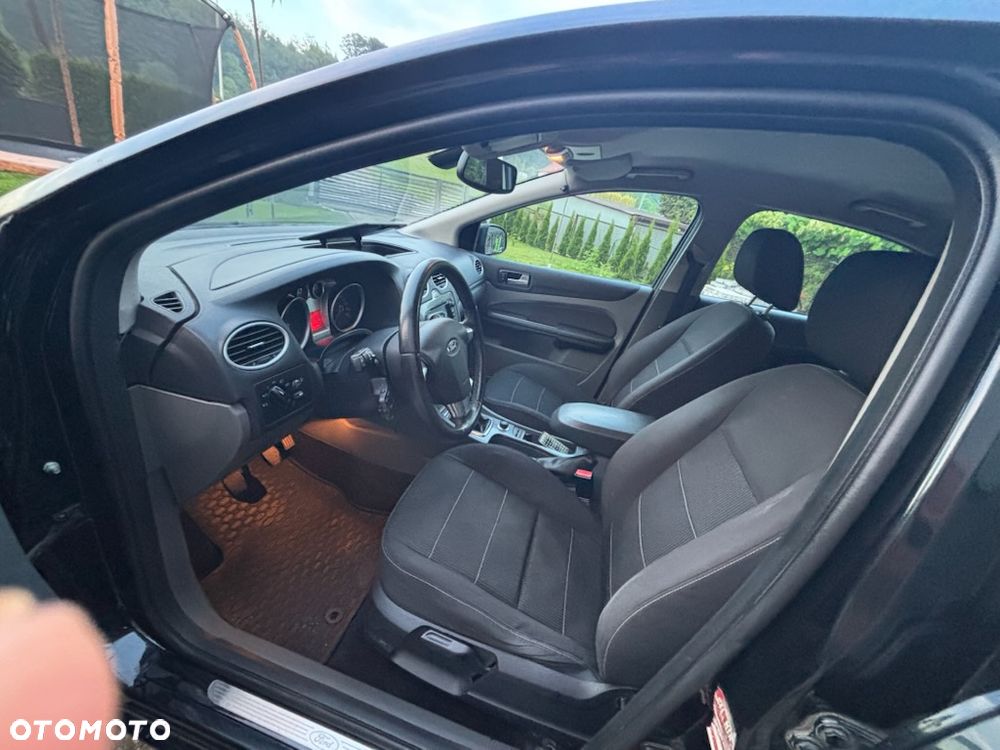 Ford Focus 1.6 TDCi Titanium - 9