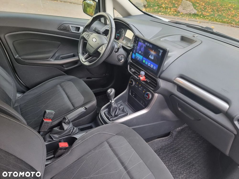 Ford EcoSport - 13