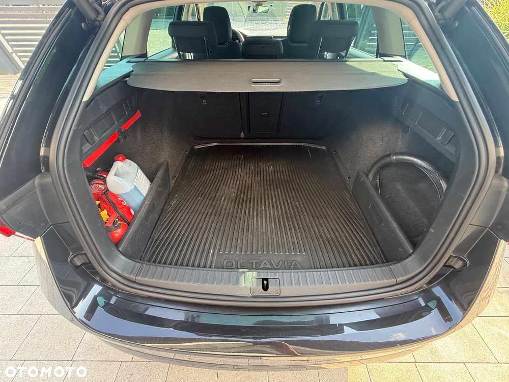 Skoda Octavia 2.0 TDI Style DSG - 12
