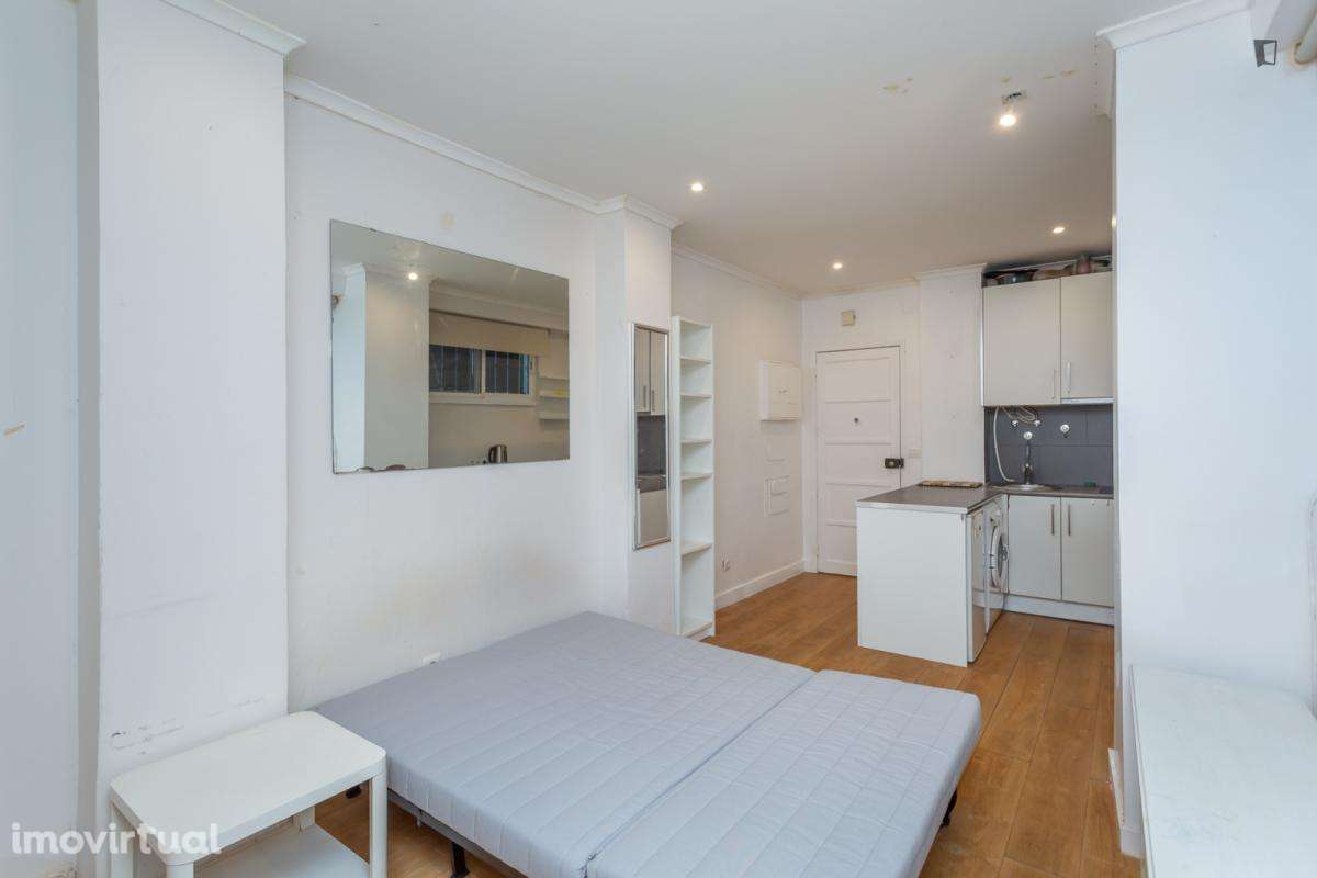 Estúdio - localizado em Alvalade Lisbon - Grande imagem: 2/14