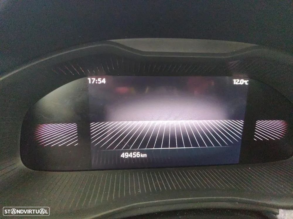 Skoda Kamiq 1.0 TSI DSG - 5