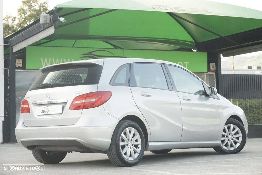 Mercedes-Benz B 180 CDI BlueEFFICIENCY - 4