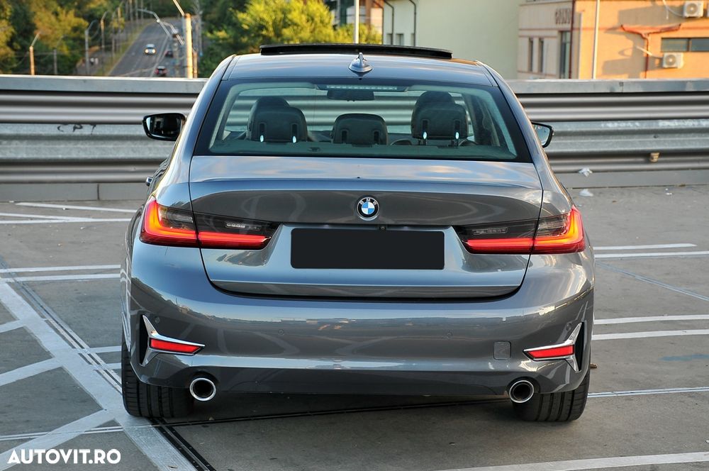 BMW Seria 3 320d xDrive AT - 33