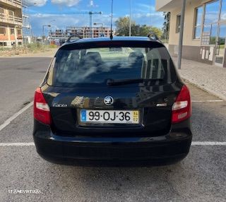 Skoda Fabia Break 1.2 TDi Active Plus - 4