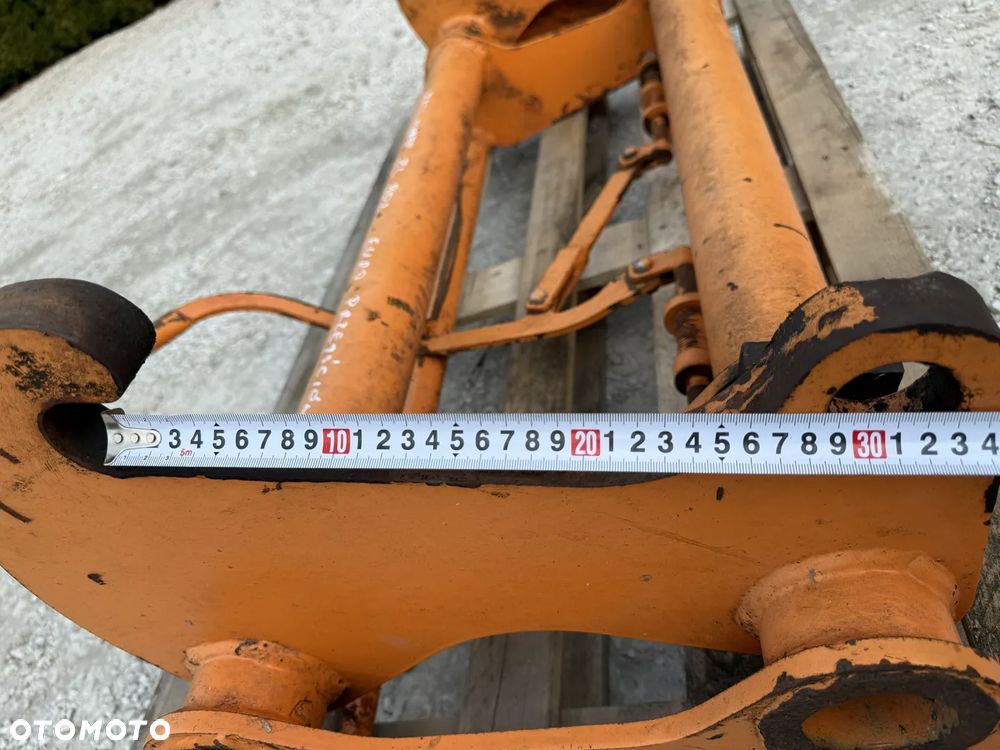 PRZEJŚCIÓWKA ADAPTER REDUKTOR REDUKCJA EURO ZETTELMEYER VOLVO ZL 802 702 602 1002 L30 L35 L40 L45 - 12