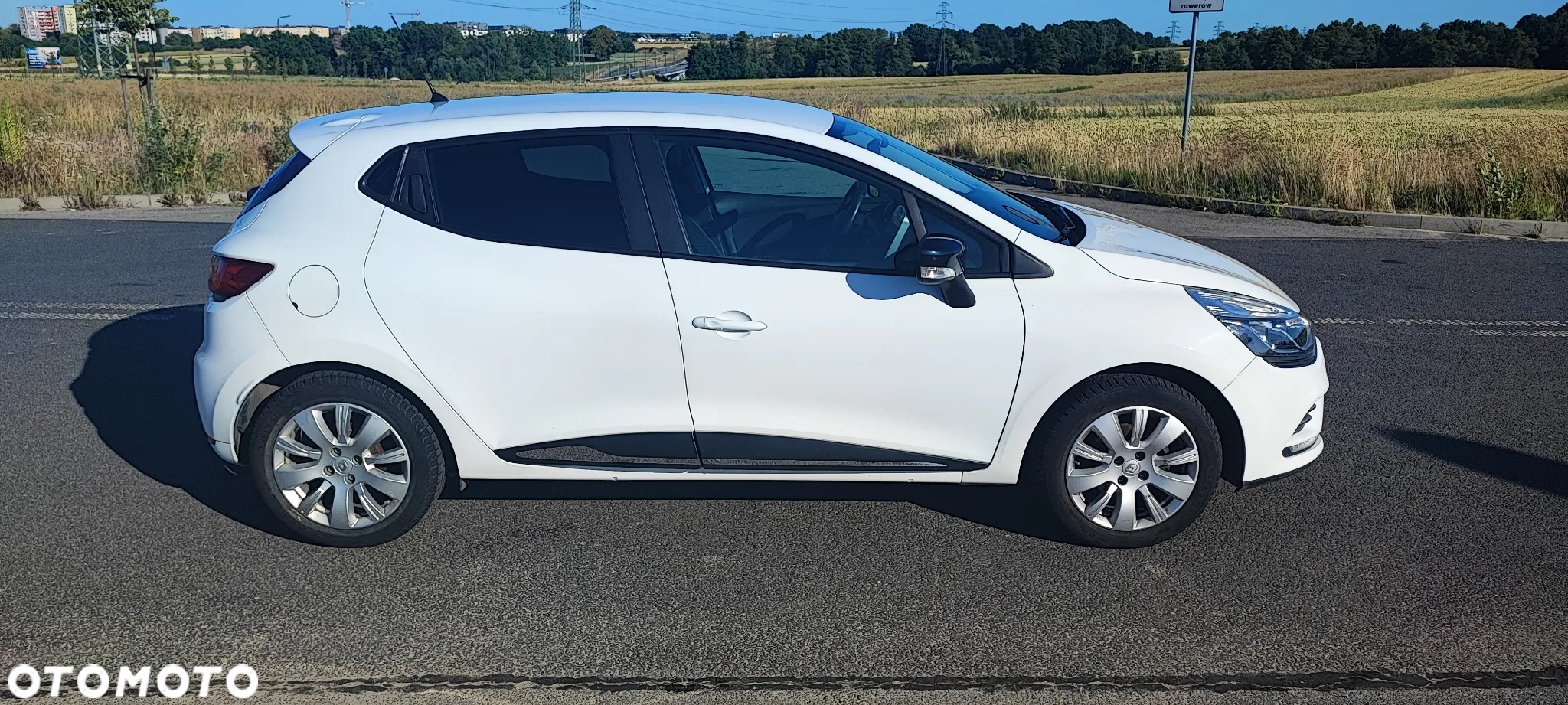 Renault Clio - 8
