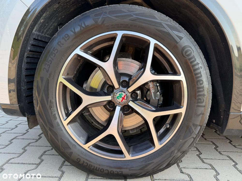Alfa Romeo Stelvio 2.0 Turbo TI Q4 - 21