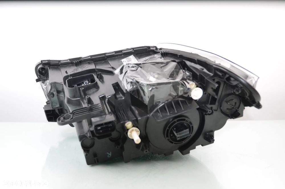 BMW X1 F48 VOLL LED 7495004-06 Prawy Przedni Oryginał - 7