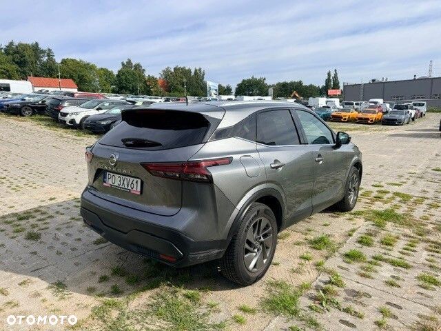 Nissan Qashqai - 2